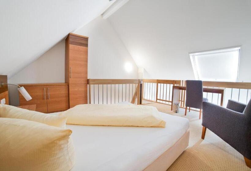 패밀리 스튜디오, Allgovia Hotel Garni