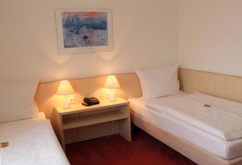 غرفة قياسية, Am Bad