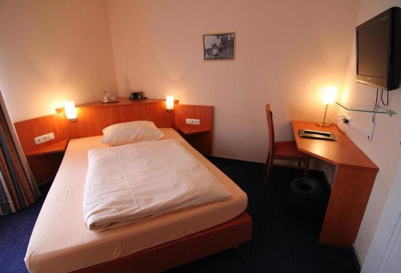 スタンダードシングルルーム, Am Tiergarten