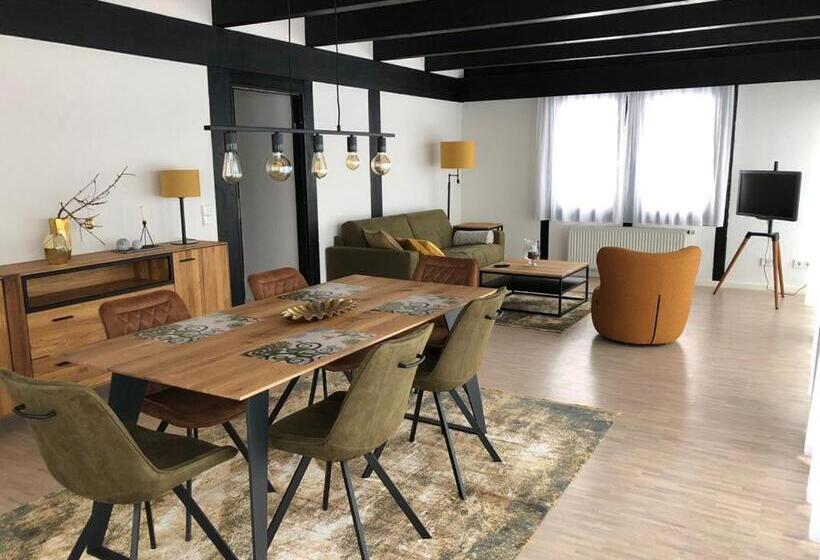 شقة غرفة واحدة, Berghotel Friedrichshöhe