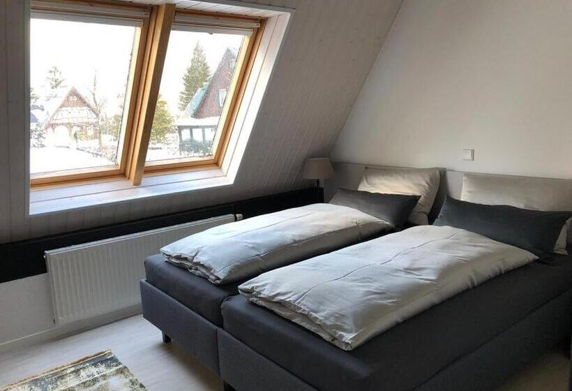 شقة غرفة واحدة, Berghotel Friedrichshöhe