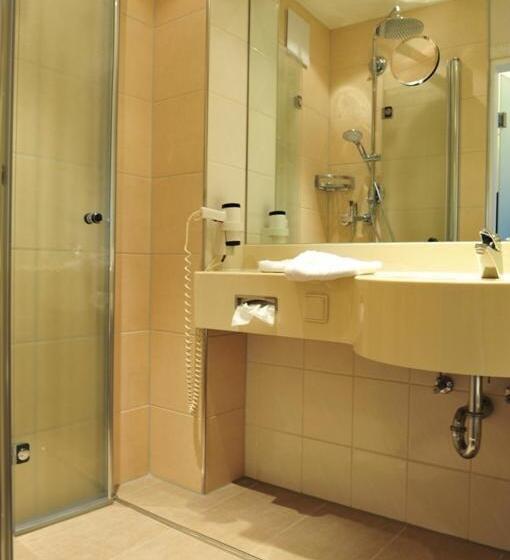 舒适型房间, Bären