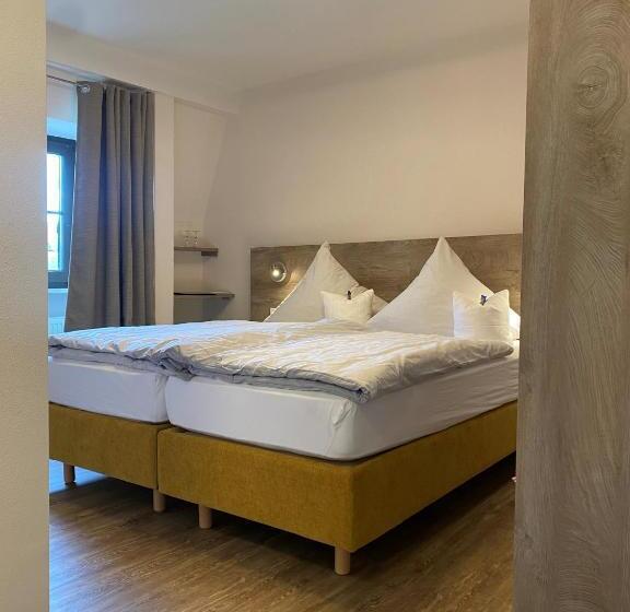 舒适型房间, Bären