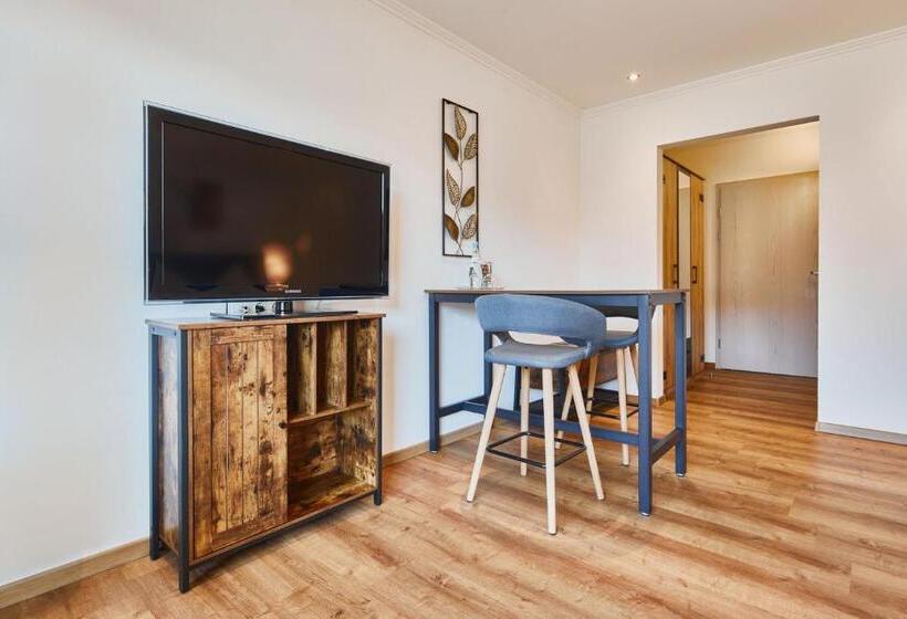 バルコニー付きスタンダードルーム, Das Reiners