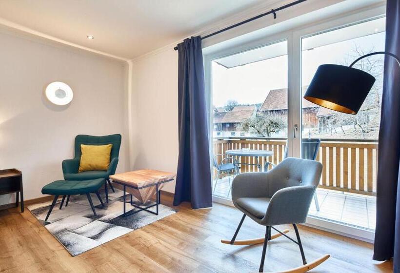 バルコニー付きスタンダードルーム, Das Reiners