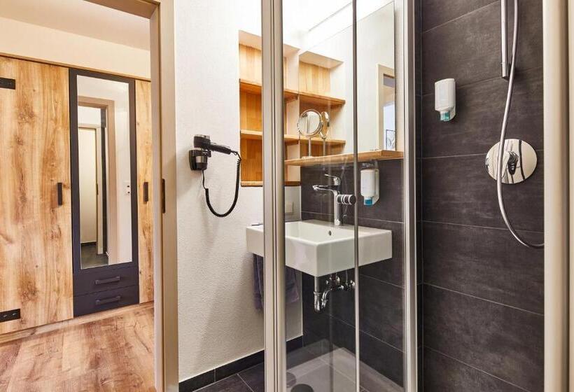 バルコニー付きスタンダードルーム, Das Reiners