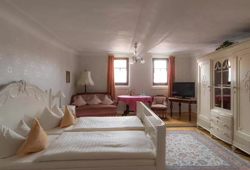 اتاق لوکس, Gasthof Krone