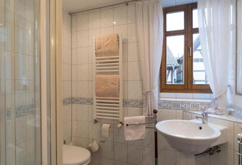 غرفة إقتصادية, Gasthof Krone