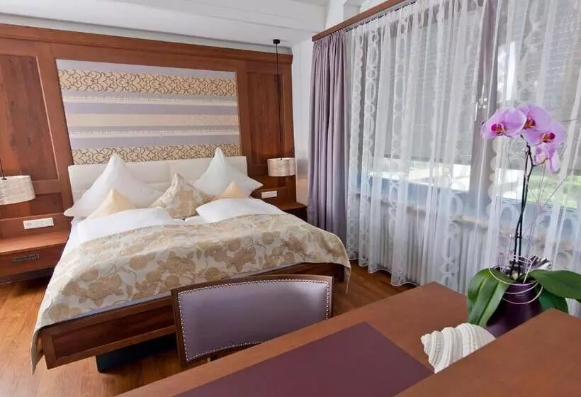 Deluxe Room Side Sea View, Heinzler Am See