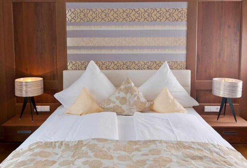 Sviitti 2 Makuuhuonetta, Heinzler Am See