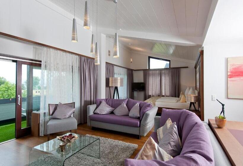 Sviitti 2 Makuuhuonetta, Heinzler Am See