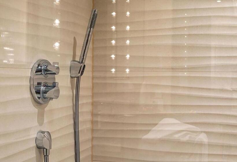 Deluxe Suite Sea View, Heinzler Am See