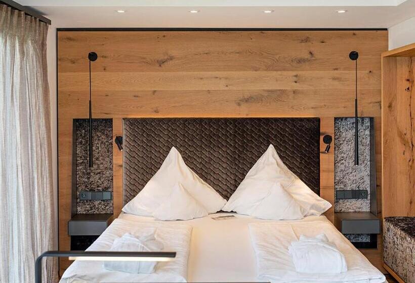 Deluxe Suite Sea View, Heinzler Am See