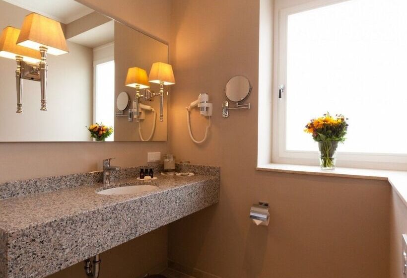 スタンダードルーム, Kronenschlosschen