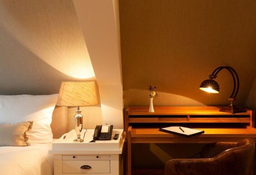 スタンダードルーム, Kronenschlosschen