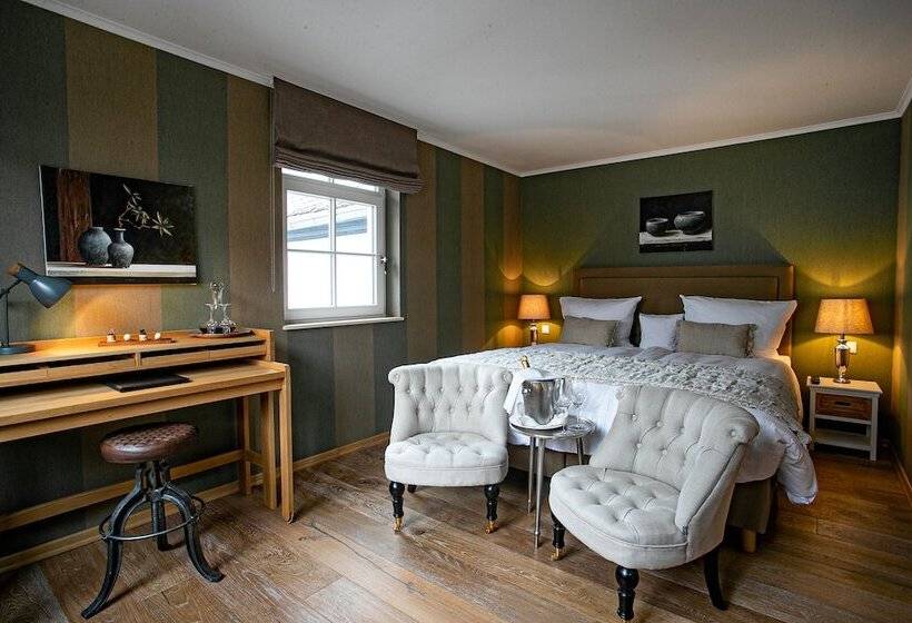 スタンダードルーム, Kronenschlosschen