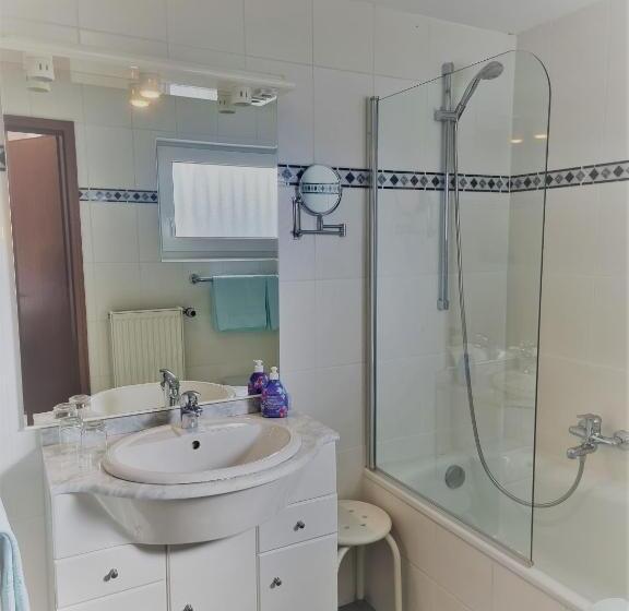 기본룸, Kurhaus Uhlenberg