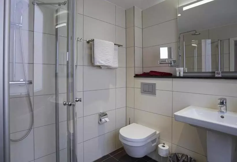 Standard-huone, Maxim
