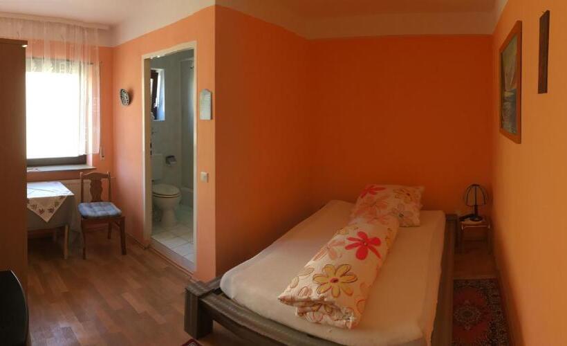 غرفة قياسية فردية, Mainzer Rad