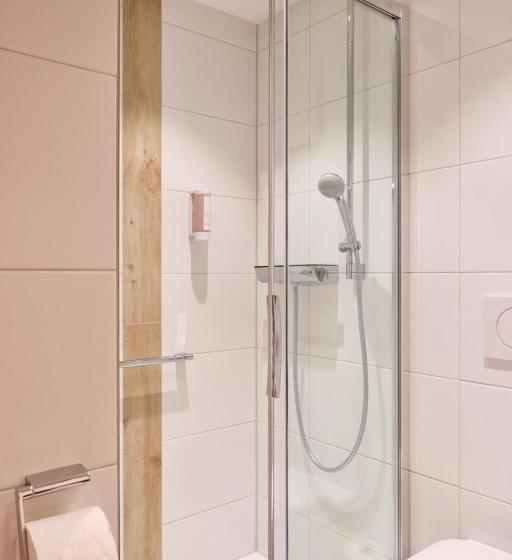 חדר סטנדרטי לחמישה אנשים, Renchtalblick