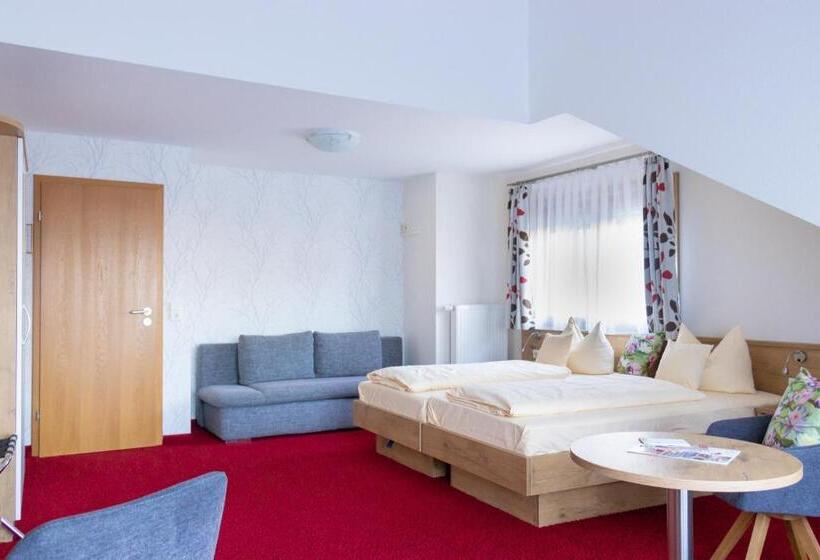 חדר משפחתי, Renchtalblick