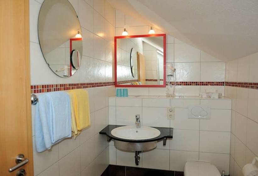 חדר משפחתי, Renchtalblick