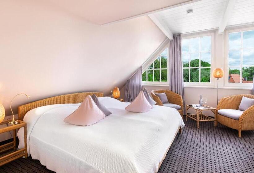 Suite Vista Lago, Seevilla