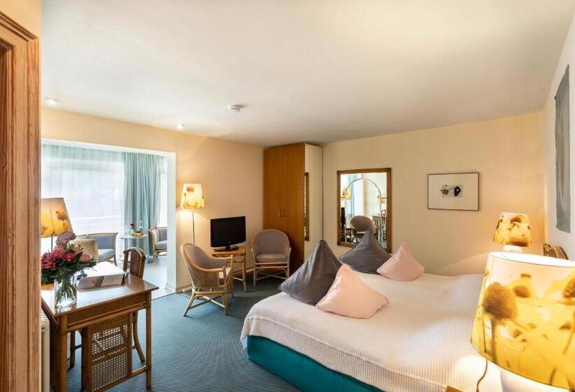 Estúdio Standard Vista Jardim, Seevilla