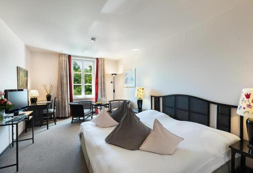 Quarto standard, Seevilla