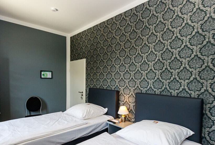 غرفة بيزنس, Sehnder Hof