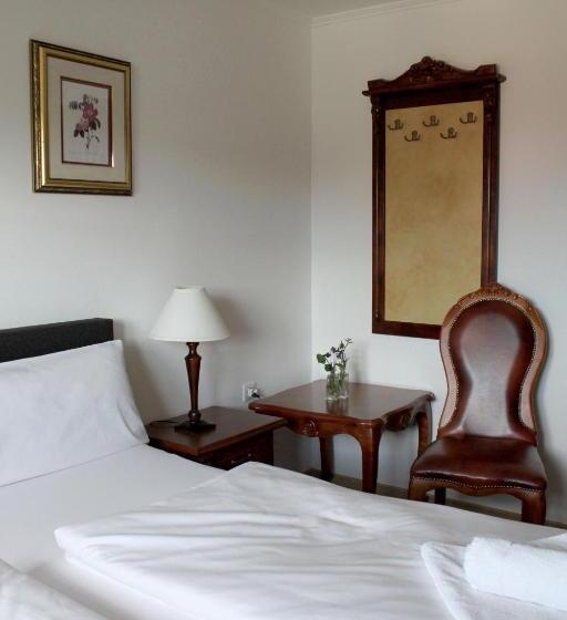 Номер Стандарт, Viktoria