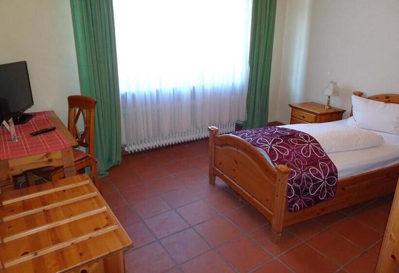 标准单人间, & Weinstube Restaurant Filling