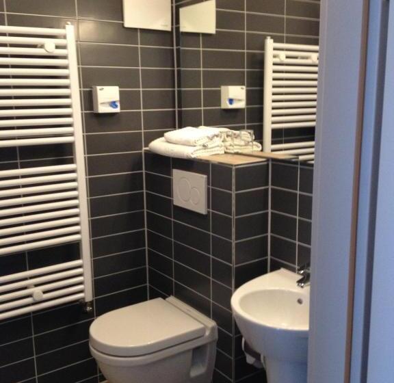 חדר קומפורט יחיד, Zum Ritter