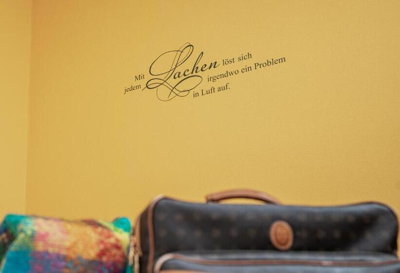 スタンダードシングルルーム, Kishotel Am Kurpark