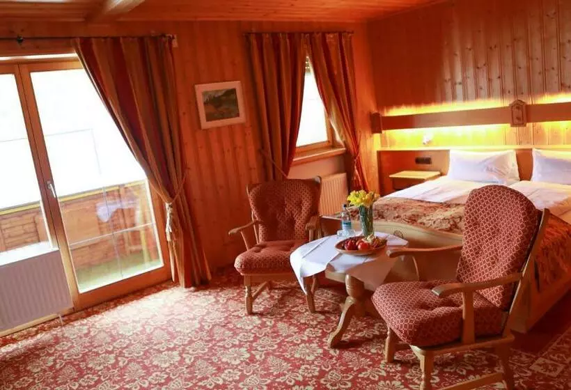 Standard-huone Parveke, Landhotel Zur Grenze