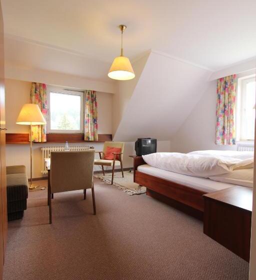 スタンダードルーム, Gasthaus Tröster