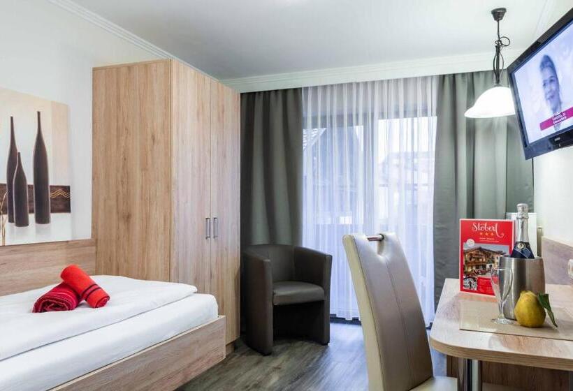 バルコニー付きシングルスタンダードルーム, Gasthof Metzgerei Stöberl