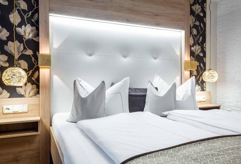 バルコニー付きスタンダードルーム, Gasthof Metzgerei Stöberl