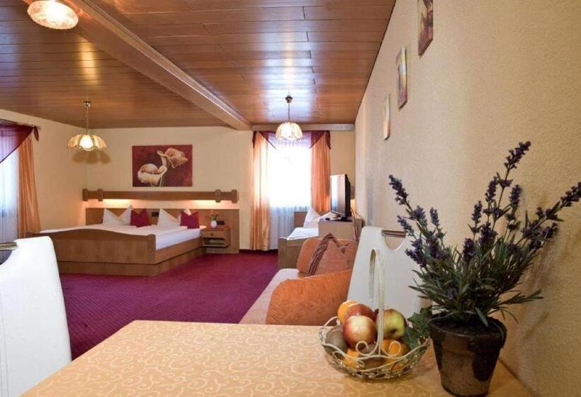 スタンダードトリプルルーム, Gasthof Metzgerei Stöberl