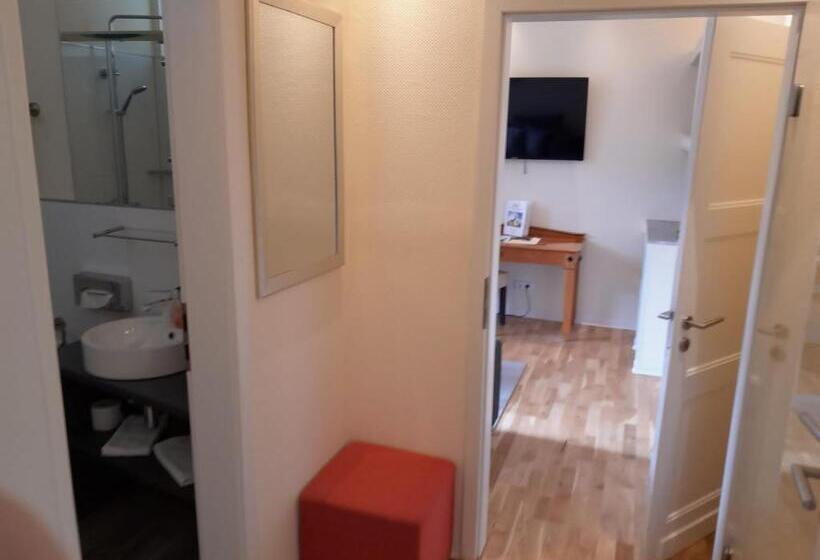 Номер Deluxe, Schlosshotel Domäne Walberberg