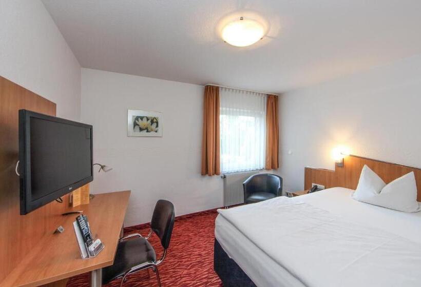 Comfort Yhden Hengen Huone, Ibis Styles Aalen