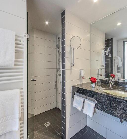 Premium-huone, Ibis Styles Aalen