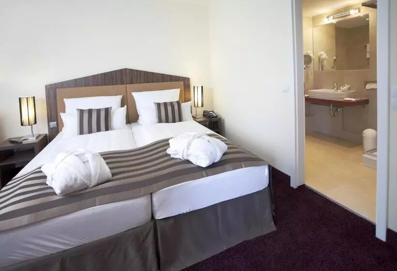 デラックススタジオ, Finiresort Badenweiler