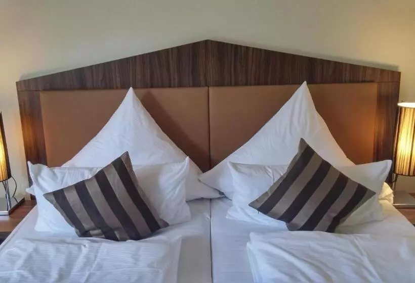 デラックススタジオ, Finiresort Badenweiler