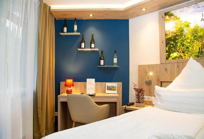 스탠다드 스튜디오, Finiresort Badenweiler