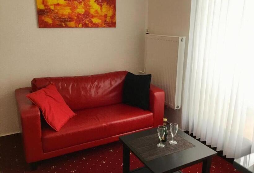 جناح كلاسيكي, Habitación Doble Estándar   Panorama Hotel Pension Frohnau