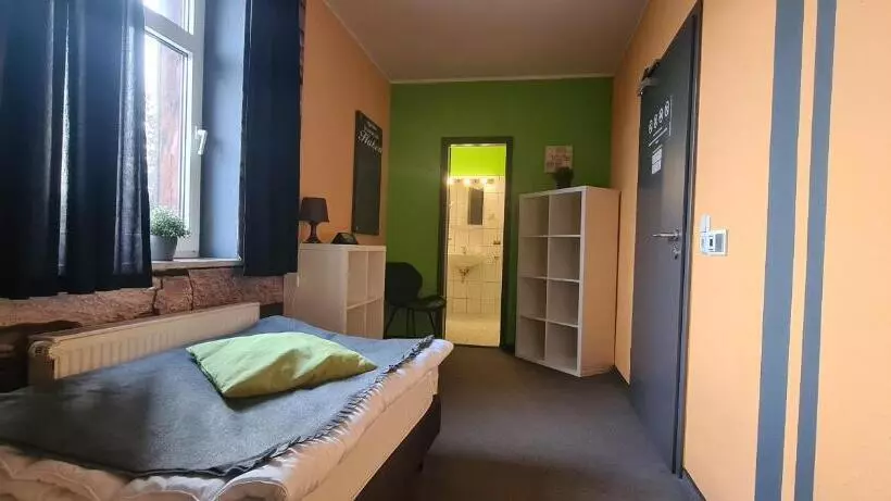 Camera Tripla Standard, Harz Hostel
