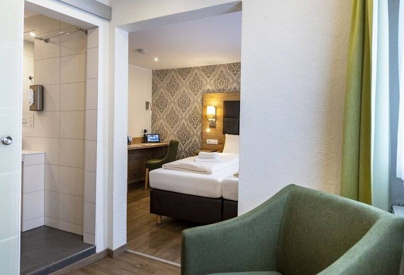 Дом 1 Спальня, Akzent Hotel Restaurant Roter Ochse Rhens Bei Koblenz