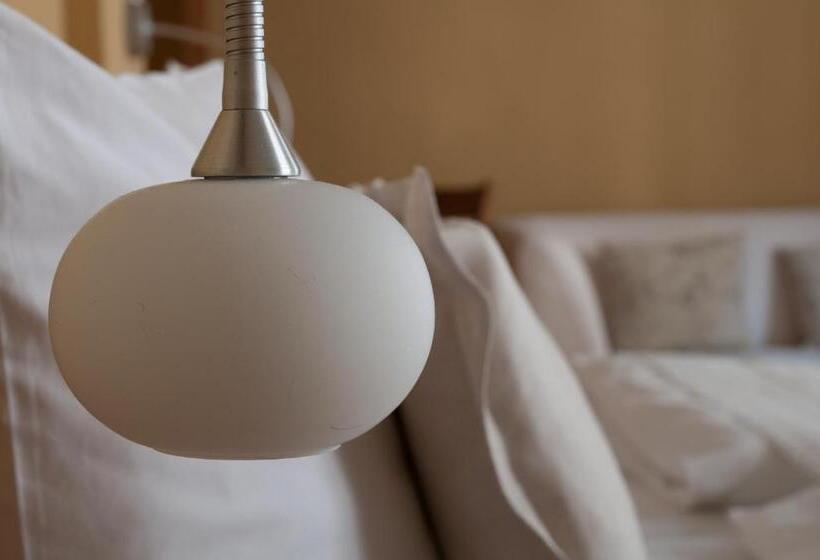 סטודיו משפחתי, Am Hoken