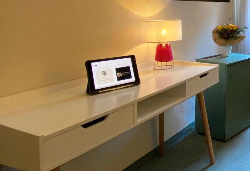 اتاق استاندارد یک نفره, Ambiente Et Art